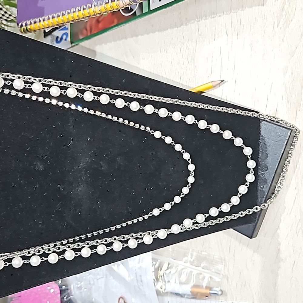 Pearl  and  crystal  necklace
